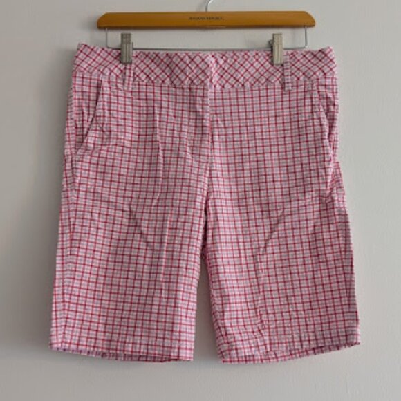 Izod Pink and White Plaid Bermuda Shorts Size 8 - Picture 1 of 10